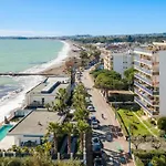 Marina Baie Des Anges アパート